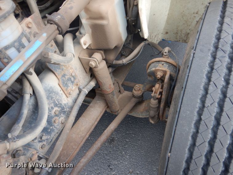 image for item GW9784 2008 International 4300 bucket truck