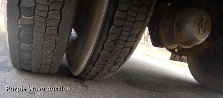 image for item GW9784 2008 International 4300 bucket truck