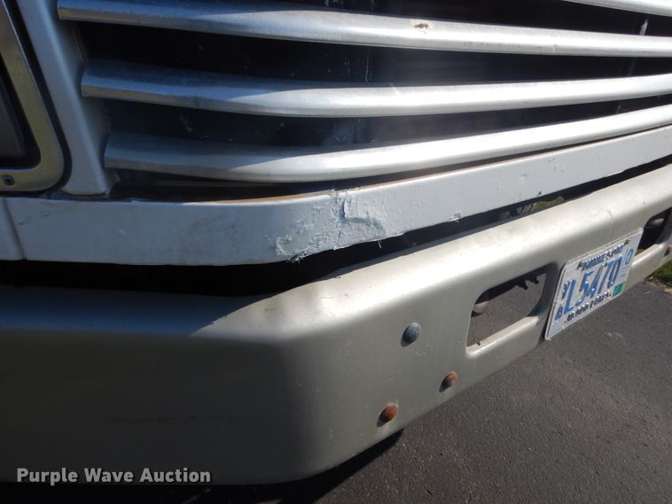 image for item GW9786 1995 Ford LTL9000 roll-off container truck