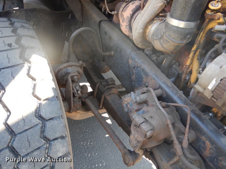 image for item GW9786 1995 Ford LTL9000 roll-off container truck