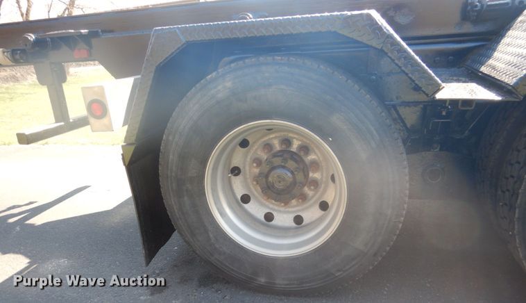 image for item GW9786 1995 Ford LTL9000 roll-off container truck