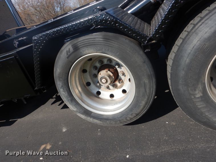 image for item GW9786 1995 Ford LTL9000 roll-off container truck