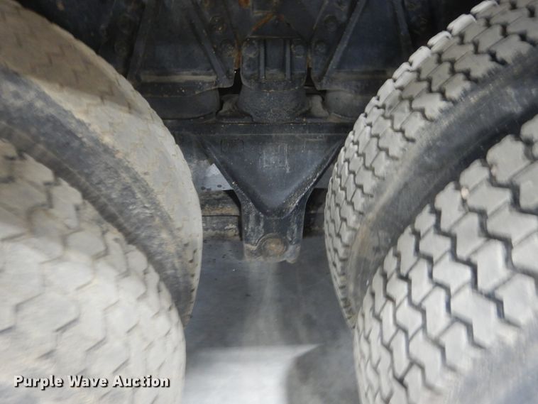 image for item GW9795 1993 Ford L8000 truck with Big John tree transplanter