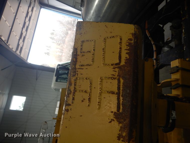 image for item GW9795 1993 Ford L8000 truck with Big John tree transplanter