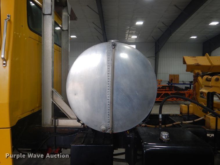 image for item GW9795 1993 Ford L8000 truck with Big John tree transplanter