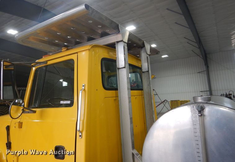 image for item GW9795 1993 Ford L8000 truck with Big John tree transplanter