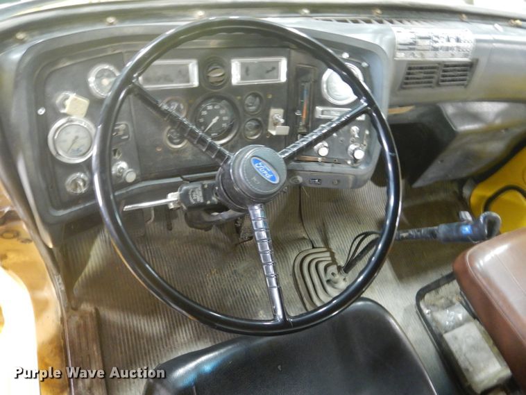 image for item GW9795 1993 Ford L8000 truck with Big John tree transplanter