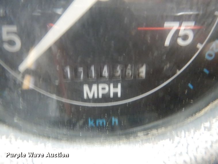 image for item GW9795 1993 Ford L8000 truck with Big John tree transplanter