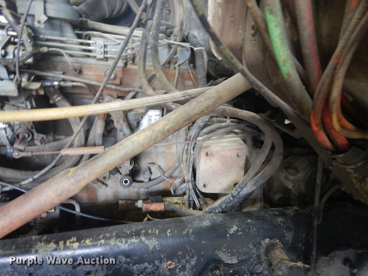 image for item GW9795 1993 Ford L8000 truck with Big John tree transplanter