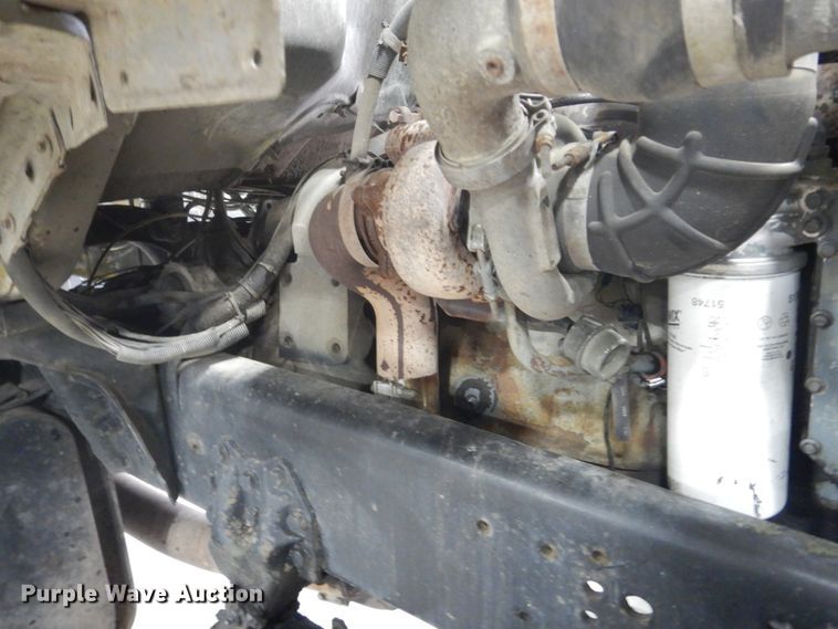 image for item GW9795 1993 Ford L8000 truck with Big John tree transplanter