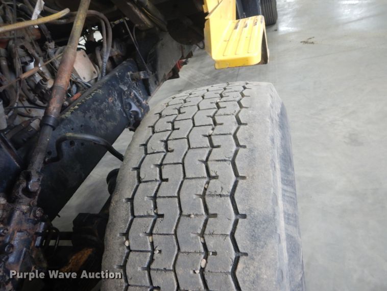 image for item GW9795 1993 Ford L8000 truck with Big John tree transplanter