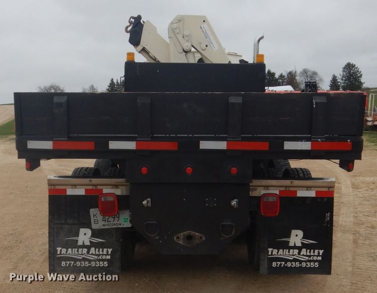 image for item GW9800 1998 Ford LNT8000 knuckle boom crane truck