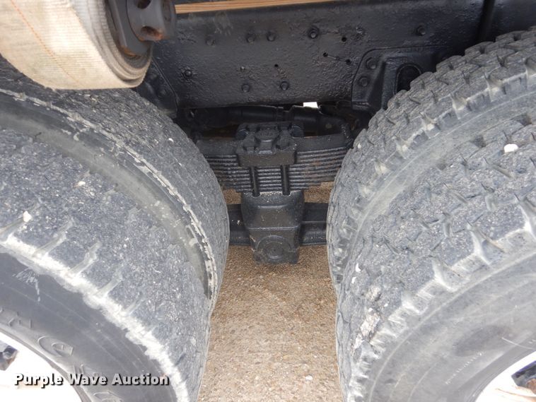 image for item GW9800 1998 Ford LNT8000 knuckle boom crane truck