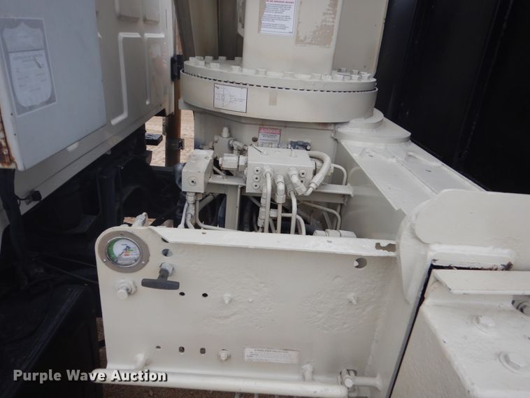 image for item GW9800 1998 Ford LNT8000 knuckle boom crane truck