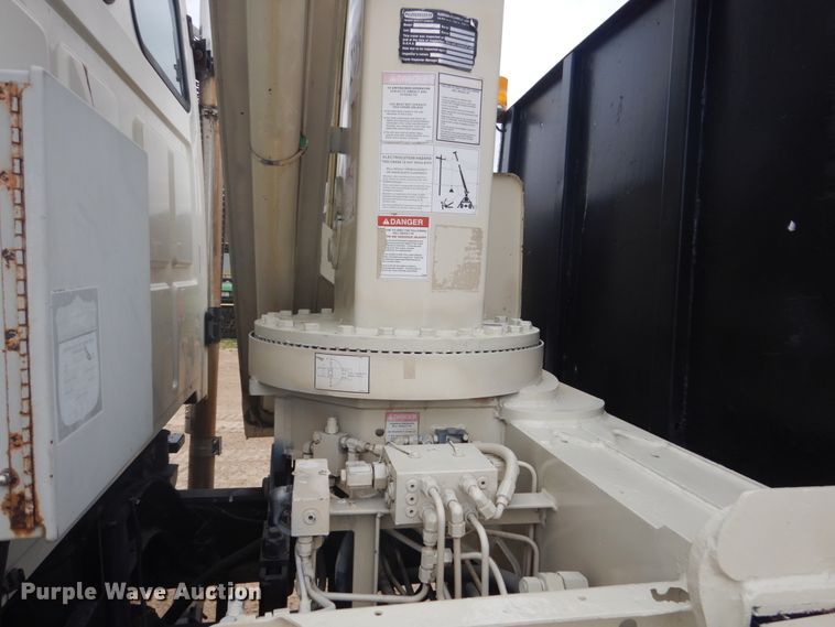 image for item GW9800 1998 Ford LNT8000 knuckle boom crane truck