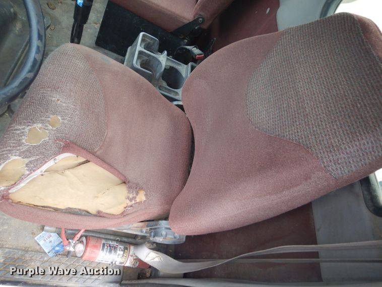 image for item GW9800 1998 Ford LNT8000 knuckle boom crane truck