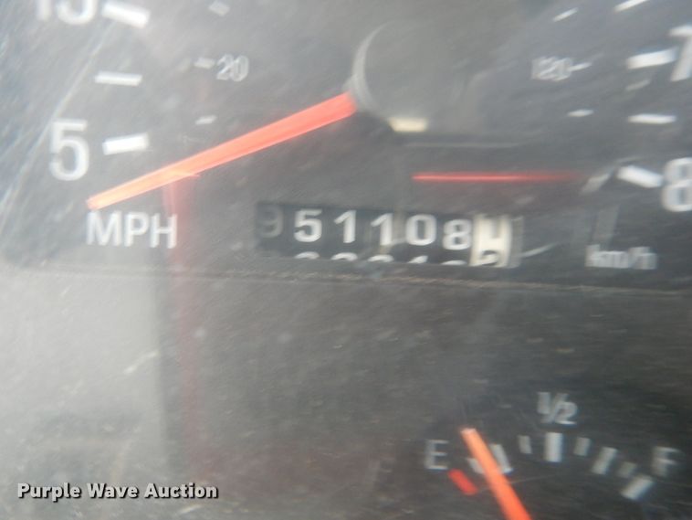 image for item GW9800 1998 Ford LNT8000 knuckle boom crane truck