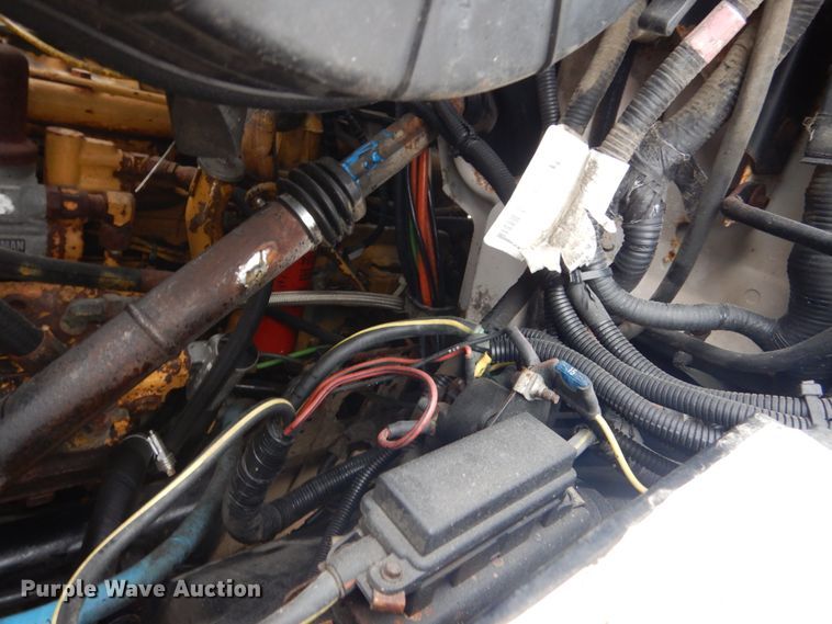 image for item GW9800 1998 Ford LNT8000 knuckle boom crane truck