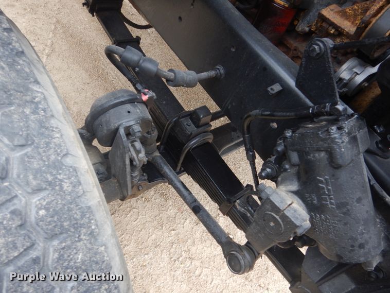 image for item GW9800 1998 Ford LNT8000 knuckle boom crane truck