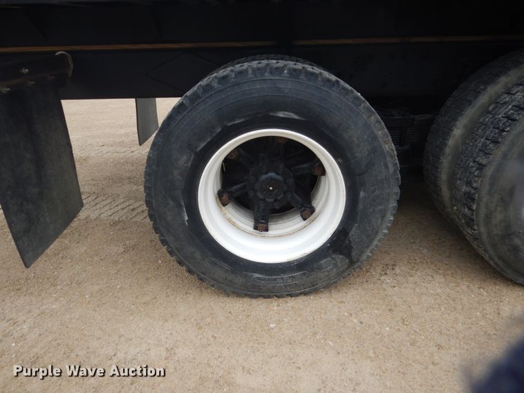 image for item GW9800 1998 Ford LNT8000 knuckle boom crane truck