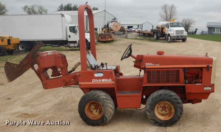 image for item GW9801 Ditch Witch 350SX cable plow