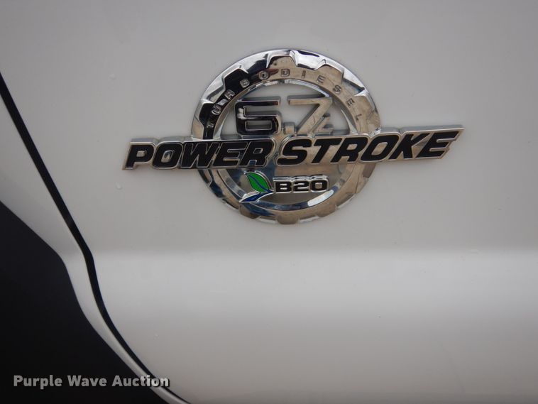 image for item GW9805 2014 Ford F550 Super Duty service truck with crane