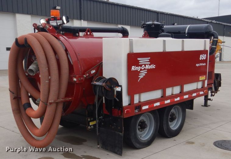 image for item GW9808 2014 Ring-o-matic 850 vacuum excavator