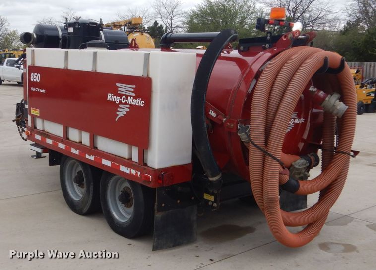 image for item GW9808 2014 Ring-o-matic 850 vacuum excavator