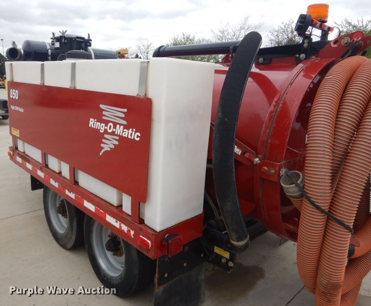 image for item GW9808 2014 Ring-o-matic 850 vacuum excavator