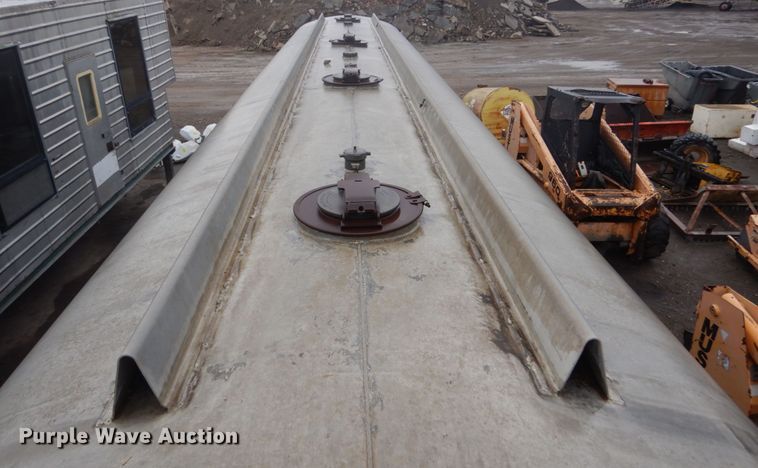 image for item GW9830 1961 Standard water tank trailer