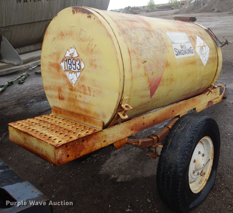 image for item GW9831 Fuel trailer