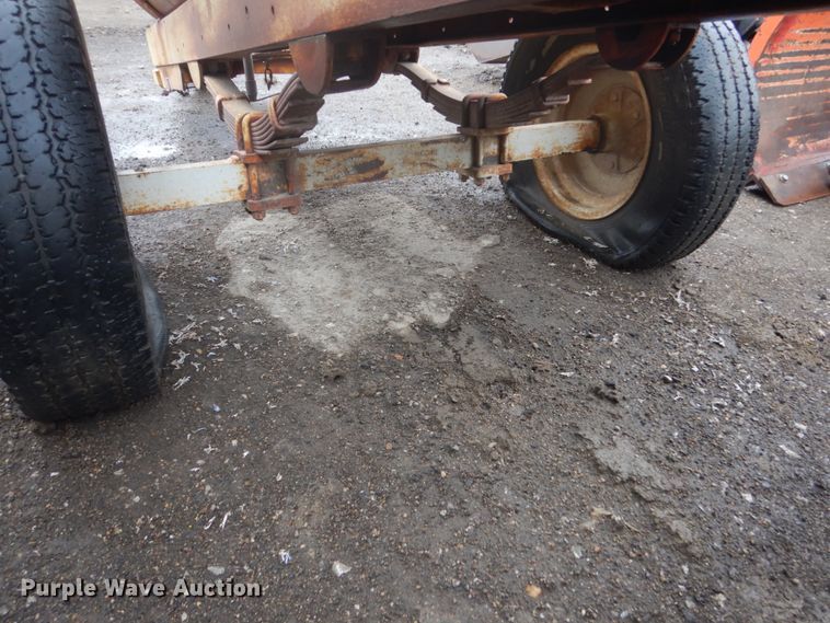 image for item GW9831 Fuel trailer