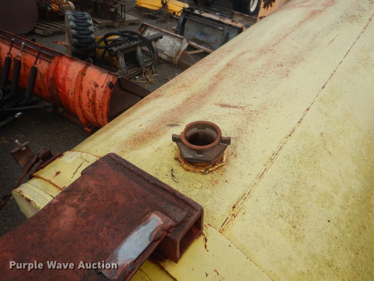 image for item GW9831 Fuel trailer