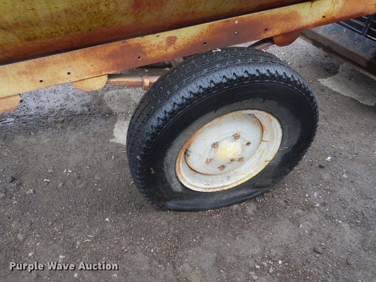 image for item GW9831 Fuel trailer