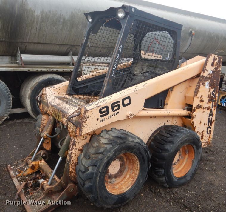 image for item GW9832  (2) Mustang 960 skid steer loaders 