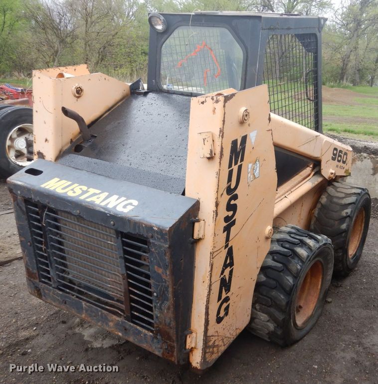 image for item GW9832  (2) Mustang 960 skid steer loaders 