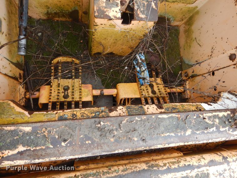 image for item GW9832  (2) Mustang 960 skid steer loaders 