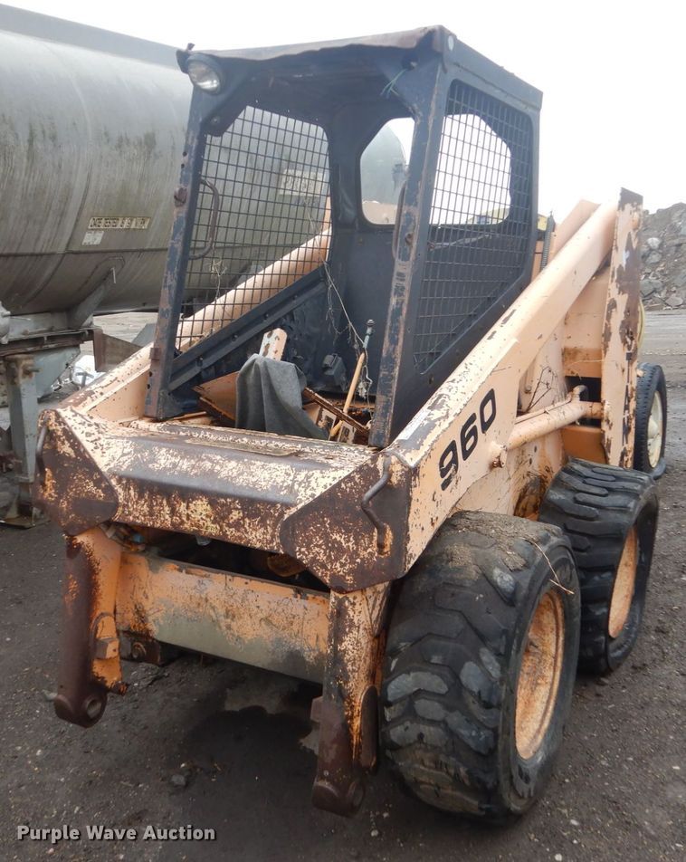 image for item GW9832  (2) Mustang 960 skid steer loaders 