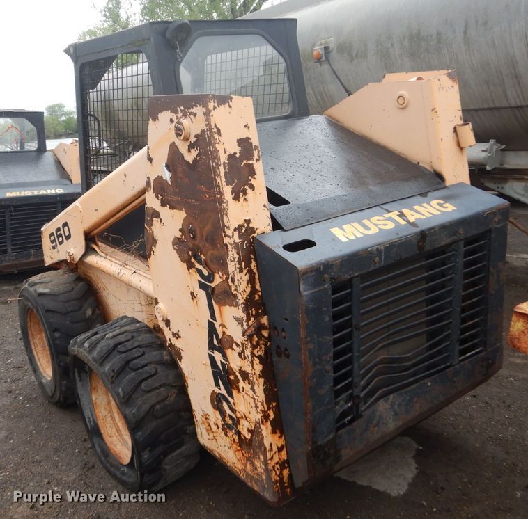 image for item GW9832  (2) Mustang 960 skid steer loaders 