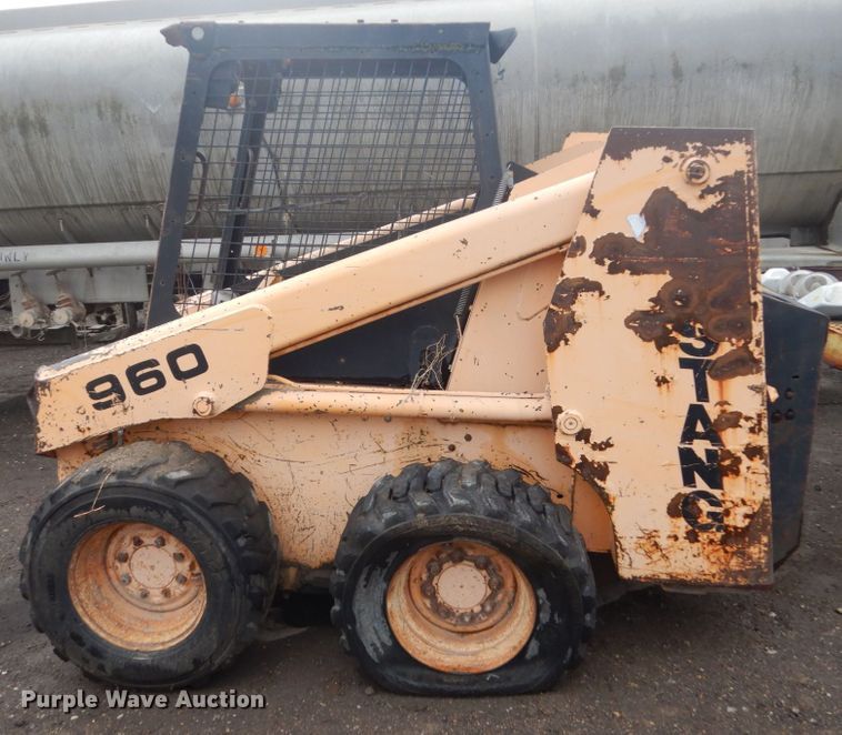 image for item GW9832  (2) Mustang 960 skid steer loaders 