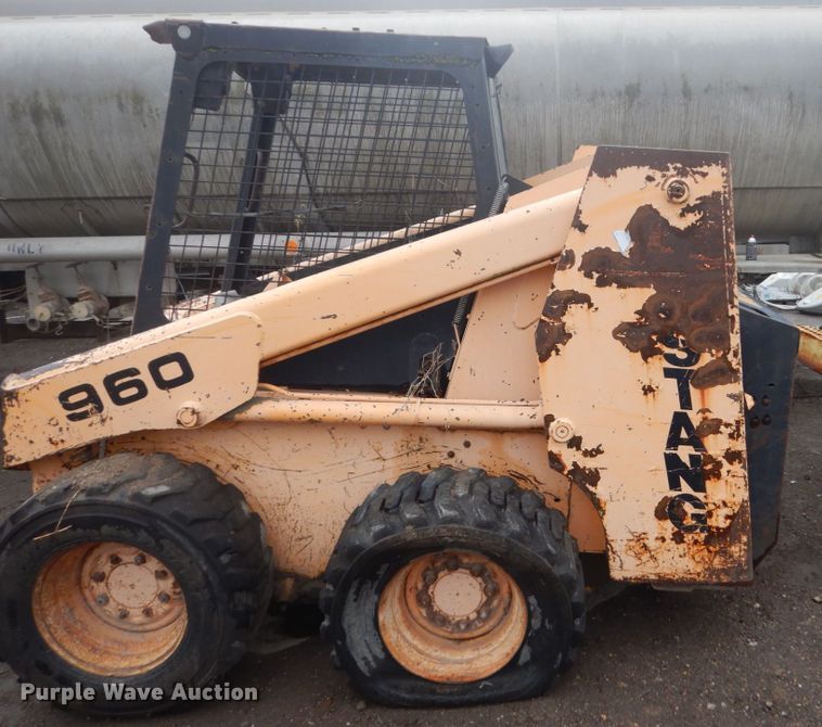 image for item GW9832  (2) Mustang 960 skid steer loaders 
