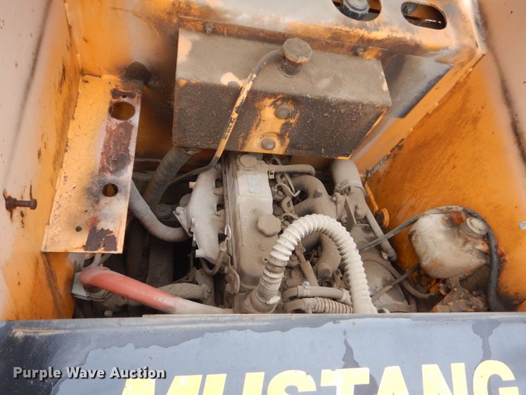 image for item GW9832  (2) Mustang 960 skid steer loaders 