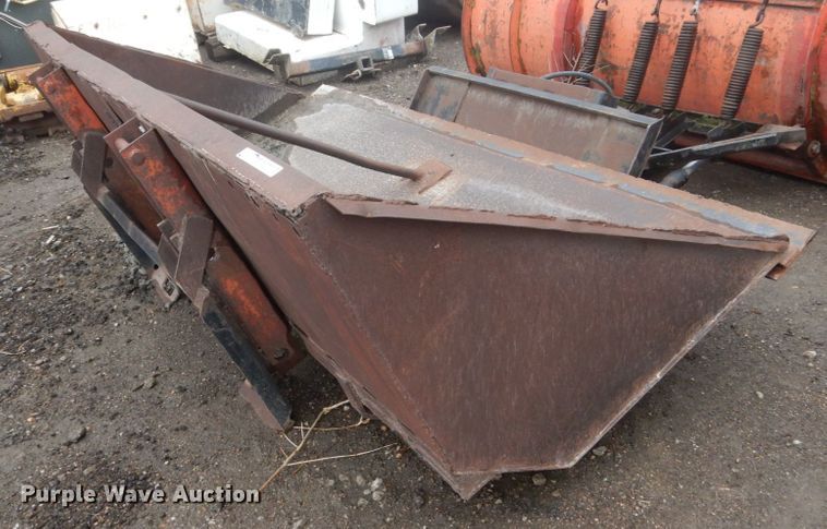 image for item GW9833 Skid steer attachments