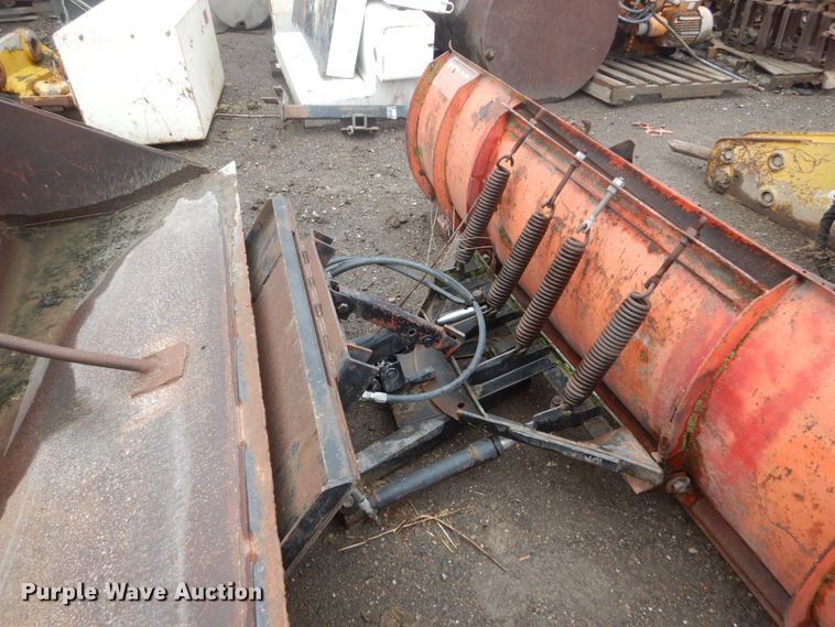 image for item GW9833 Skid steer attachments