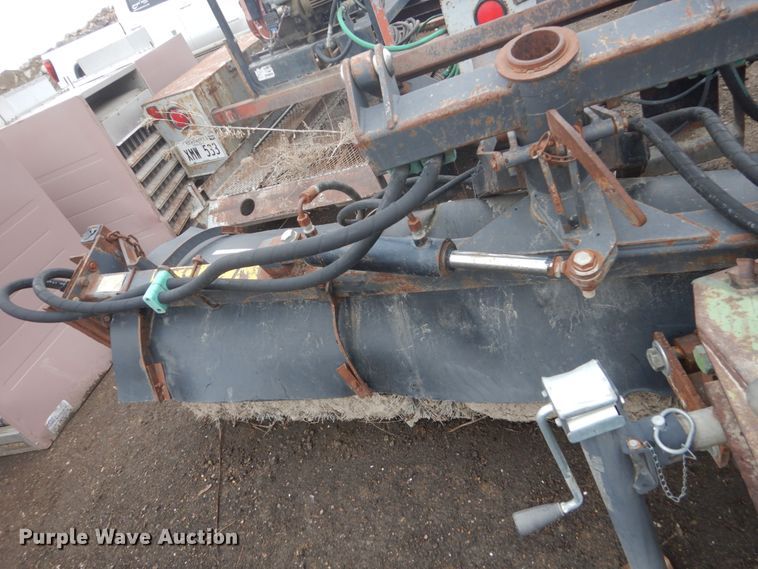 image for item GW9851 Caterpillar BA25 skid steer broom