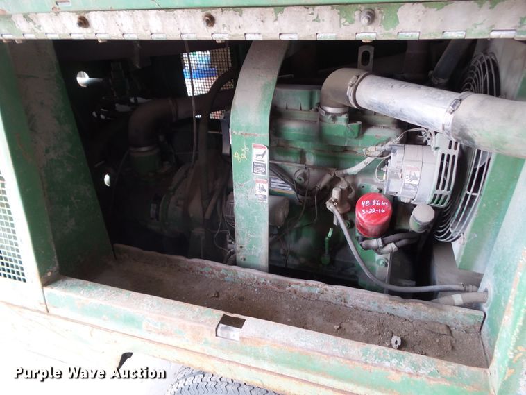 image for item GX9042 Sullair 185DPQ-JDD air compressor