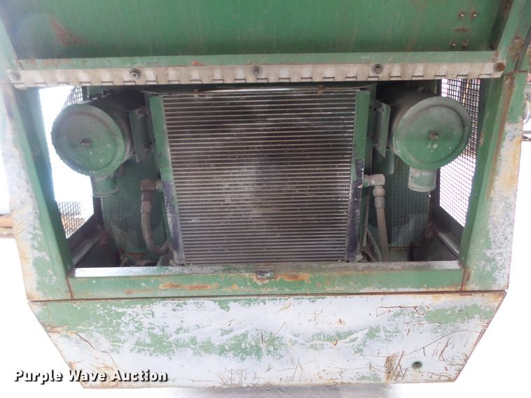 image for item GX9042 Sullair 185DPQ-JDD air compressor