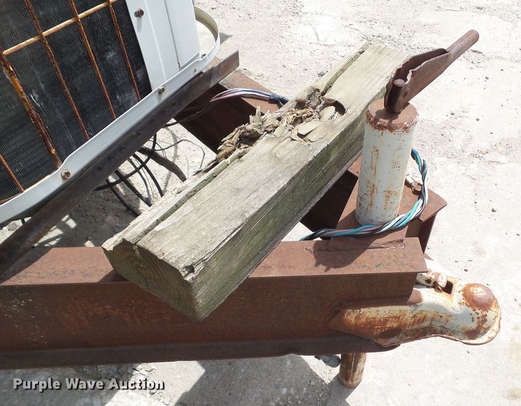 image for item GX9045 1991 Mobile Facility Engineering MF1244 office trailer