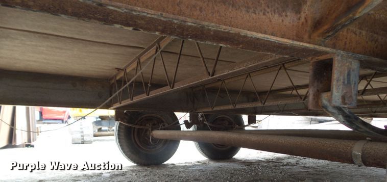 image for item GX9045 1991 Mobile Facility Engineering MF1244 office trailer