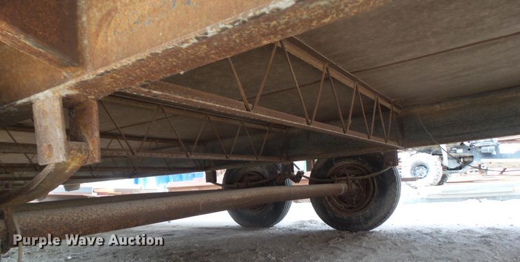 image for item GX9045 1991 Mobile Facility Engineering MF1244 office trailer